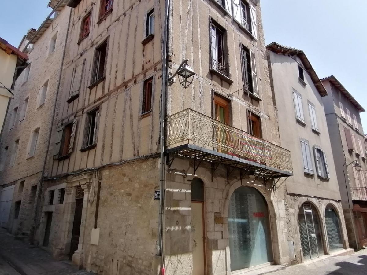 Au Temps D'Antan Villefranche-de-Rouergue Exterior foto