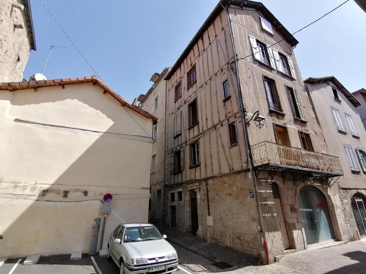 Au Temps D'Antan Villefranche-de-Rouergue Exterior foto